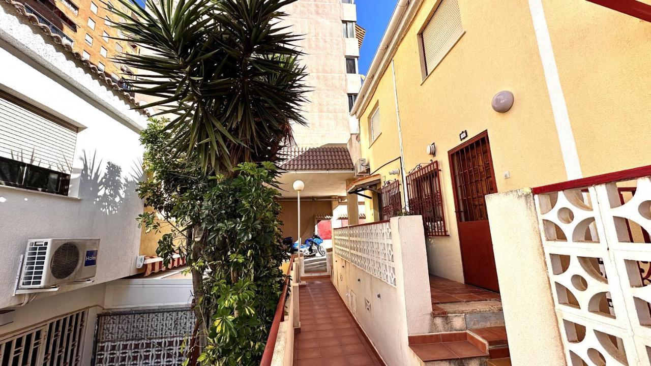 Bungalow Playa Poniente Benidorm Buitenkant foto